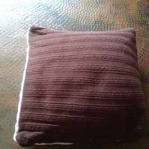 Cashmere/silk accent pillow